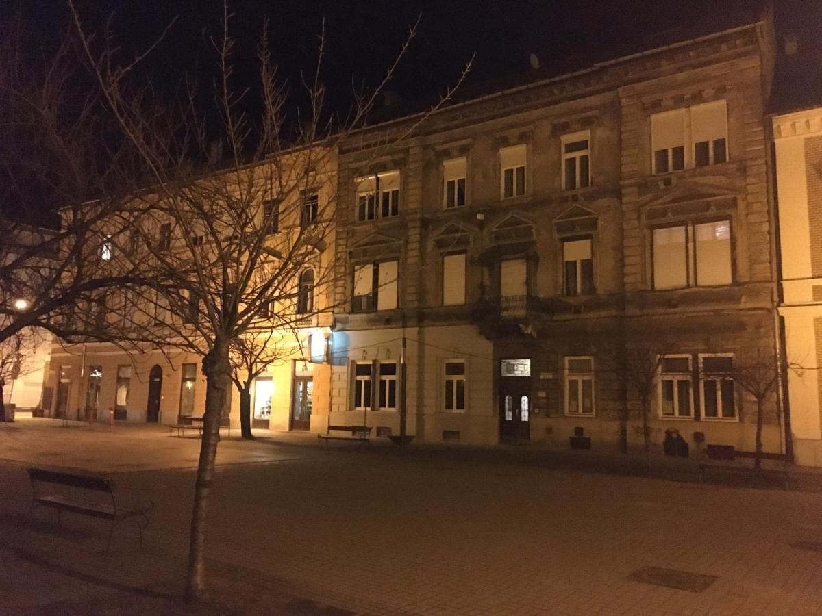 Czingu-Lak Lejlighed Miskolc Eksteriør billede